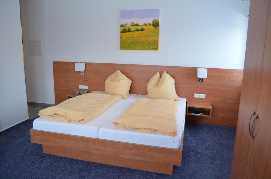 Gaestehaus Wilgersdorf Gmbh Wilnsdorf Room photo