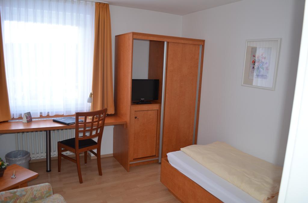 Gaestehaus Wilgersdorf Gmbh Wilnsdorf Room photo